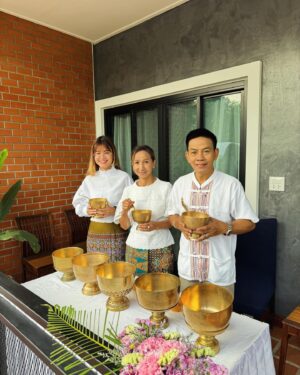 Panupan Jantanawong Instagram - รับสมัครคนทำบุญร่วมชาติตักบาตรร่วมขันครับ🙏🏼😊