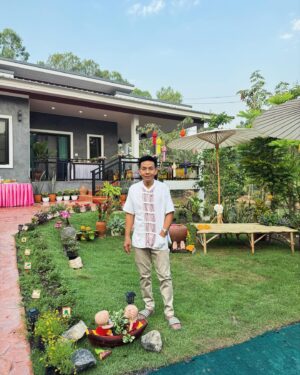Panupan Jantanawong Instagram - รับสมัครคนทำบุญร่วมชาติตักบาตรร่วมขันครับ🙏🏼😊