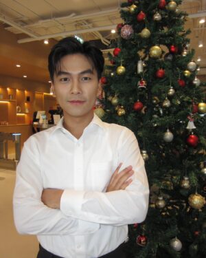 Panupan Jantanawong Instagram - 🌲✨🎉🎊🎁 #christmaseve #christmas