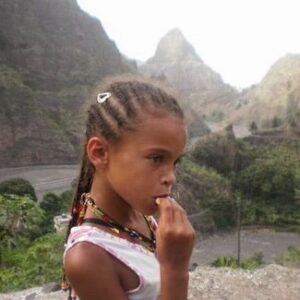 Paola Locatelli Instagram - petit pays je t’aime beaucoup