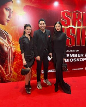 Parisa Shams Instagram - @sriasihmovie.official Gala Premiere 🔥✨