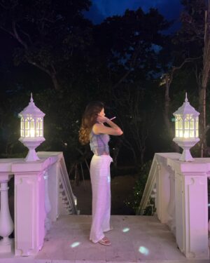 Parisa Shams Instagram - 💫💫💫