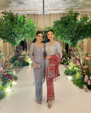 Parisa Shams Instagram - Wedding shenanigans 🫶🏻