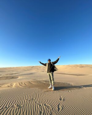 Park Eun-seok Instagram - 마지막날 - desert
.
.
Photo by cuz @simon_oh_kwon