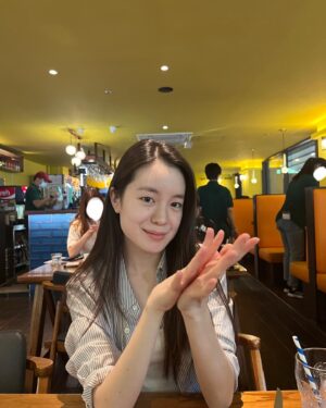 Park Hae-eun Instagram - 🦆