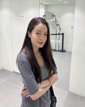 Park Hae-eun Instagram - ☕️🍥🍓