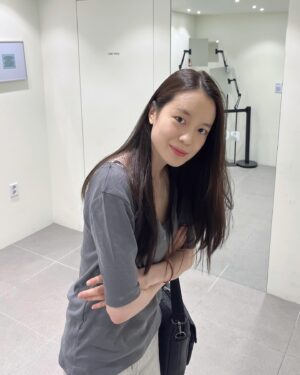 Park Hae-eun Instagram - ☕️🍥🍓