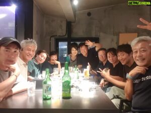Park Ho-san Instagram - #에릭사티 team, 10년째 행복한 사람들 🥰
작품하나 잘 만나면 최소 10년 행복합니다♥️

여기는, 용산 #낭만철도 
나에겐 잊을 수 없는 선배님의 가게…