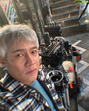Park Ho-san Instagram - 크리스마스엔 촬영이지 암~ 🥰