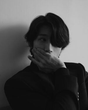 Park Hyeong-seop Instagram - @antweekly