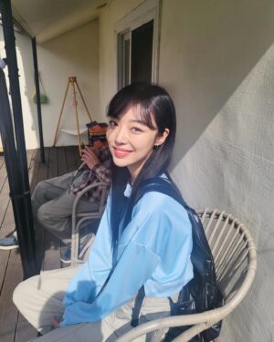 Park Hyun Woo Instagram - 물음표 투성이였지만 지나보니 모든 순간 사랑이었던 이름에게🩵🌿