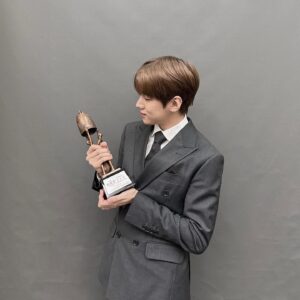 Park Jae-chan Instagram - 뭐 올릴거 없나 찾다가…😊🏆😊