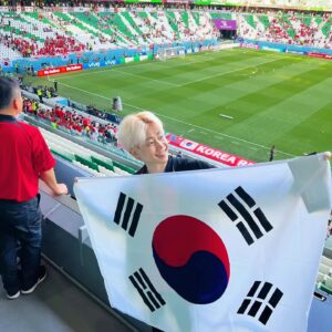 Park Ji-bin Instagram - 어제의 #qatar
