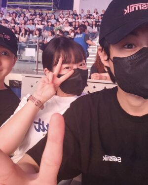 Park Ji-bin Instagram - 너무 멋있어 다시 볼 그날까지 우리 빛나자 -루시- #루시 #조원상 #멋있다