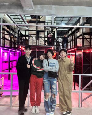 Park Ji-bin Instagram - '킬러들의 쇼핑몰' 사랑해주셔서 감사합니다 !
정말 고생많으셨습니다 👍
우리 모두 아프지말고 새해복 많이 받자요!🌸

#디즈니플러스 #disneypluskr #킬러들의쇼핑몰 #ashopforkillers