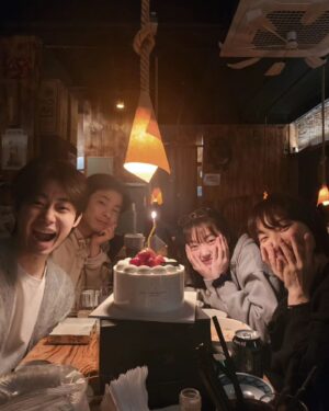 Park Ji-bin Instagram - 🌬🎂