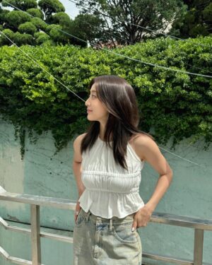 Park Ji-hyo Instagram - 🌼