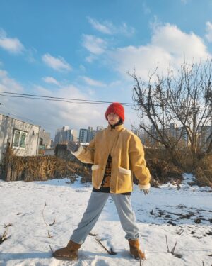 Park Joo-hee Instagram - 2023 빠잉.☃️