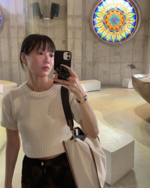 Park Joo-hee Instagram - 🌊 , ☕️