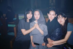 Park Joo-hee Instagram - 막지막 촬영날☄️ #종말의바보
