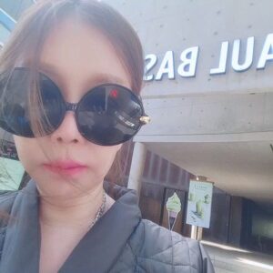 Park Joon-geum Instagram - 주말잘보내세요~~