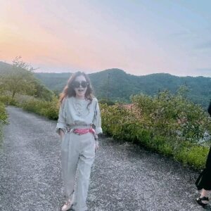 Park Joon-geum Instagram - #파주씨씨#보테가#알라이아
언더결성~~~좋은이들과행복한하루