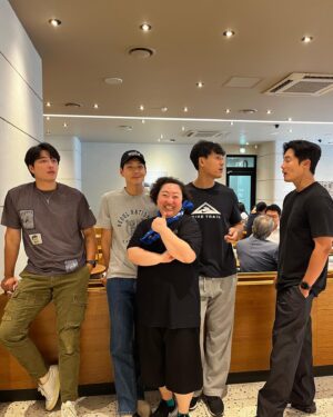 Park Jun-myun Instagram - 장발장들과 자베르들과 꼽사리 (민우혁, 카이, 최재림, 김우형)