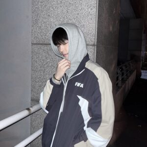 Park Jung-woo Instagram - 👤