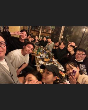 Park Jung-woo Instagram - 부산 국제 영화제를 다녀오다
저의 인생 첫 영화가 부국제에 초청받아 큰 영광이였습니다. 
저와 함께 해주신 모든 분들께 감사드립니다!
부산에서의 행복하고 감동적인 순간들을 꼭 기억하고 있을게요
축하해주신 모든 분들께 감사드립니다.
앞으로도 잘 부탁드립니다!
우리 20세기 팀 여러분 너무 고맙구 사랑해요
우리 바로 식구들 항상 감사하구 사랑합니다 
넷플릭스 사랑합니다 
Fire st love. void_h love. 
그리고 아버지 어머니 동생들 사랑해요❤️
#biff #20세기소녀 #김유정 #변우석 #박정우 #노윤서 #varoent #netflix