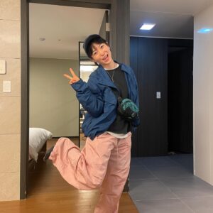 Park Min-ji Instagram - 2024 2분기 정리 3.

모여모여 부산 가자 🌊🌊🌊
(비는 안 모였어두 됐는뎅 ;)