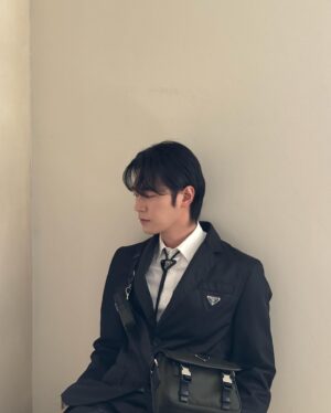 Park Seo-ham Instagram - @prada