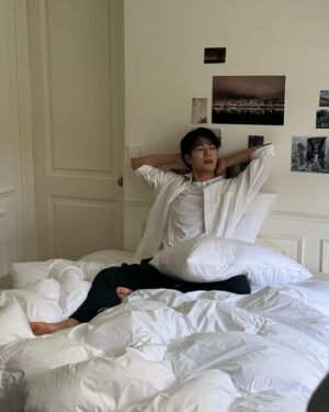 Park Seo-ham Instagram - 📮
