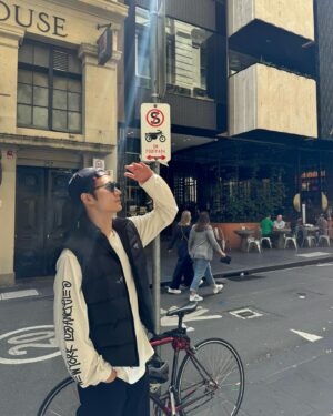 Park Seo-ham Instagram - @singaporeair @visitmelbourne