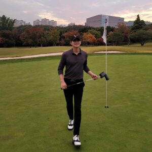 Park Si-hoo Instagram - ❤