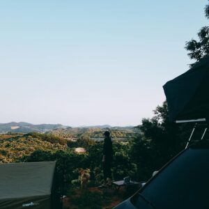 Park Si-hoo Instagram - #camping 
#hometown
Bong gu😁😘😘