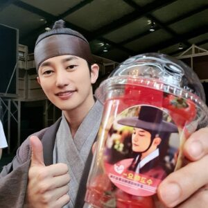 Park Si-hoo Instagram - 감사합니다🤗
#바람과구름과비