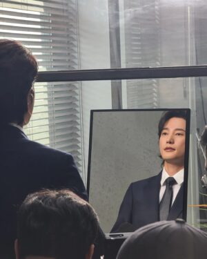 Park Si-hoo Instagram - Have a great day^^