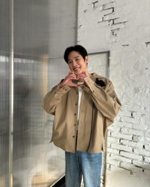 Park Sung-hoon Instagram - 오늘도 내일도 눈물의여왕👑 #tvN #Netflix