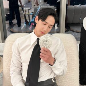 Park Sung-hoon Instagram - 눈물의 여왕 #윤은성 #tvN #Netflix
