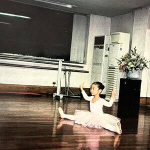 Park Ye-ni Instagram - :
말은 잘 듣게 생겼던
99년도 예니