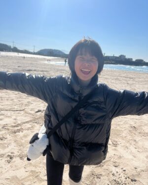 Park Ye-rin Instagram - 💙🖤💙🖤
#jeju