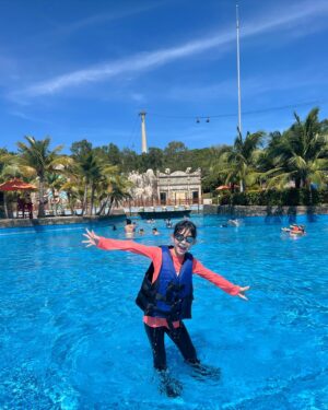 Park Ye-rin Instagram - 🌴