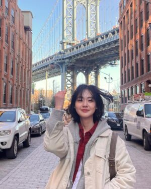 Park Ye-yeong Instagram - 그래도 선, 빛과 사랑