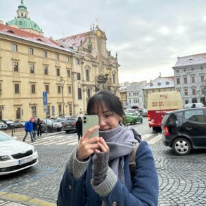 Park Ye-yeong Instagram - 소중한 수지랑 겨울프라하