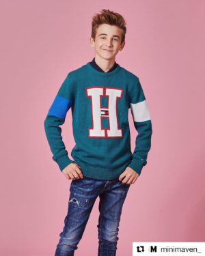 Parker Bates Instagram - Had a blast with @minimaven_ !  Check out the inside scoop on @nbcthisisus and making movies!🌟#OnTheBlog #MiniMaven⠀⠀⠀⠀⠀⠀⠀⠀⠀
⠀⠀⠀⠀⠀⠀⠀⠀⠀
Photography by @nicolas_bates⠀⠀⠀⠀⠀⠀⠀⠀⠀
Styled by @styledbylmc | Assisted by @annalownes