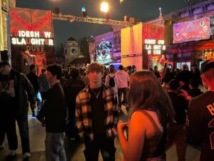 Parker Bates Instagram - Thank you @unistudios for a great night at horror nights! So much fun and it just gets better every year.
