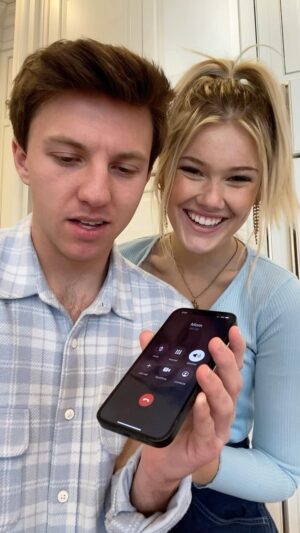 Parker Pannell Instagram - We should probably tell her it’s a prank 🤣 
#relationship #couple #challenge