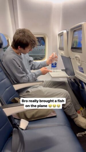 Parker Pannell Instagram - TSA shouldn’t have let this slide 😳 
#fish #animals #plane