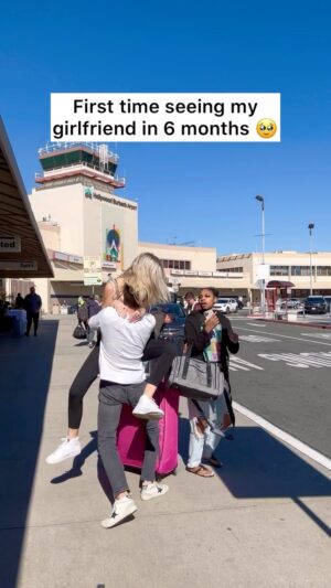 Parker Pannell Instagram - I’ve really missed her! ❤️ 
#longdistance #couple #hugs