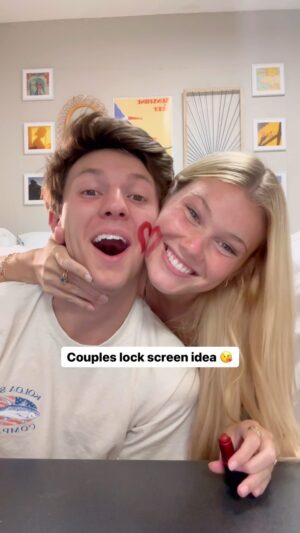 Parker Pannell Instagram - First thing I see when I open my phone ❤️ 
#couple #girlfriend #lockscreen